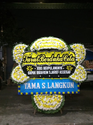 Papan Bunga Duka di Bagan Pete